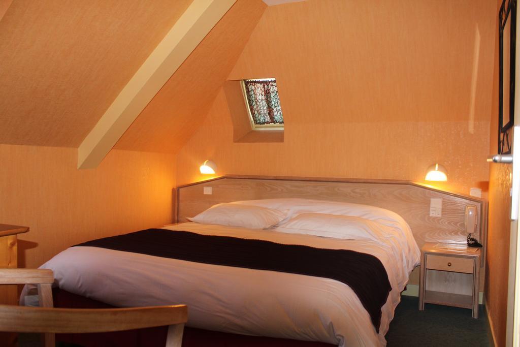 Hotel Des Bains Lancieux Phòng bức ảnh
