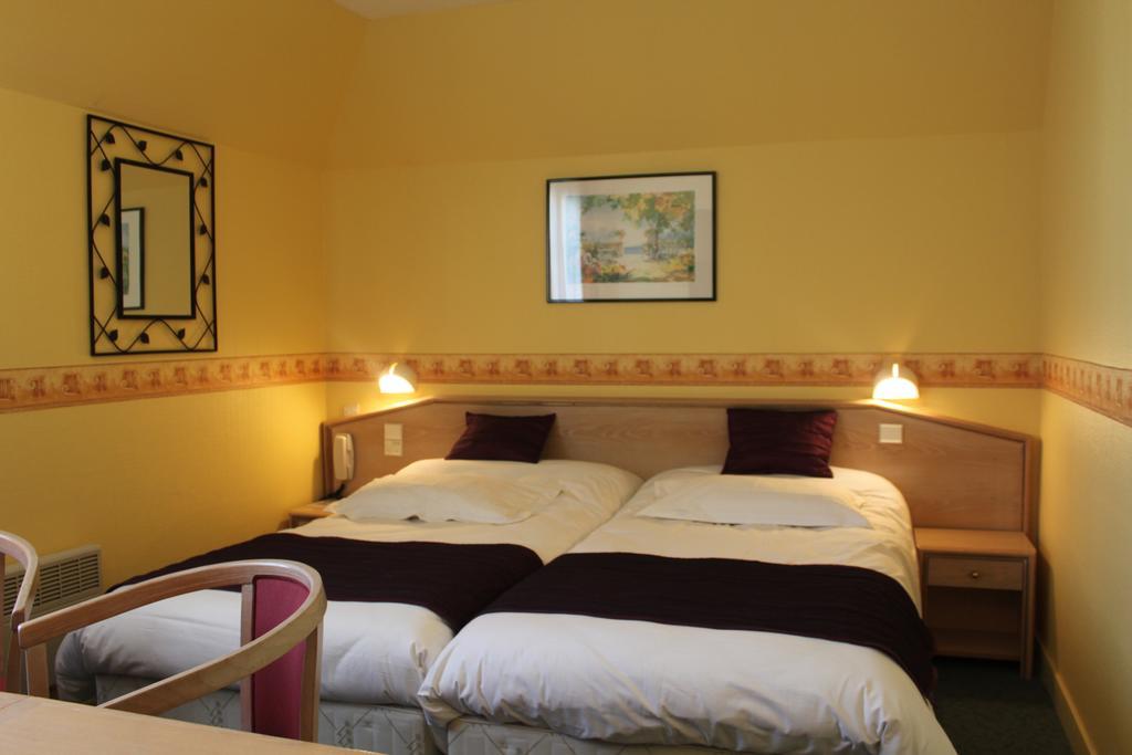 Hotel Des Bains Lancieux Phòng bức ảnh